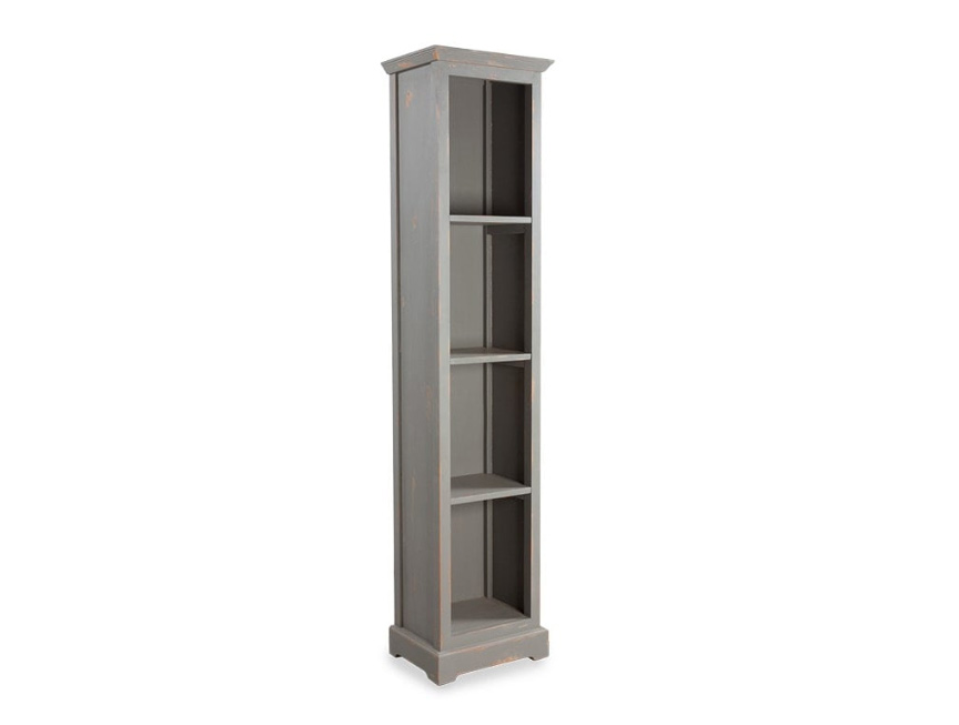 CITY CHALET CABINET Colonna aperto in legno di teak e struttura in essenze tropicali. Trattato e verniciato grigio opaco, con 4 ripiani a vista. Ogni elemento é lavorato ed invecchiato artigianalmente. Ogni esemplare é unico e non ripetibile. Serie Essenza Mobili Bagno Cipí