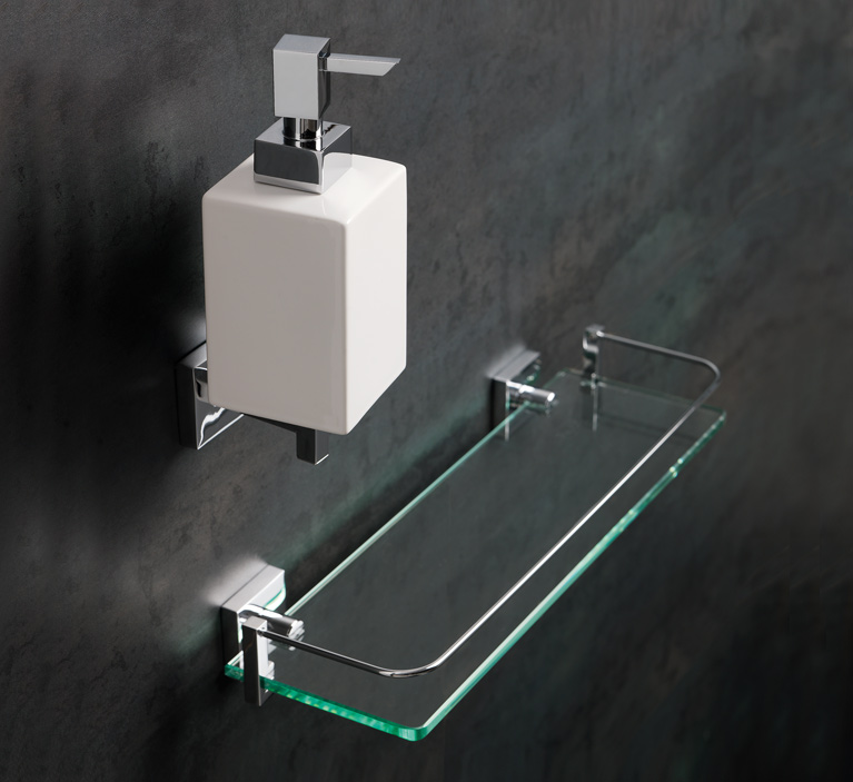 U04 U30 serie URANIA Mensola & Dosatore sapone liquido a parete finitura Cromo, Nero Opaco o Nichel Satinato Accessori Moderni Arredo Bagno Stilhaus