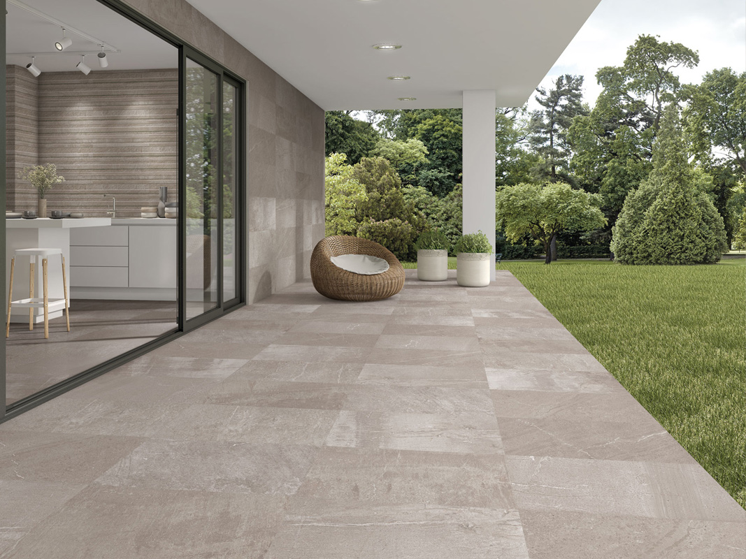 Sand 30,6x62,5 Rett. + Flames Sand 31,6x63,5 Pavimento & Rivestimento Gres Porcellanato Sunstone Serie Effetto Pietra Ibero Porcelánico Piastrelle & Mosaici