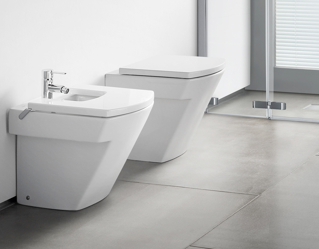 HALL serie Sanitari a terra filomuro marchio Roca Dianflex