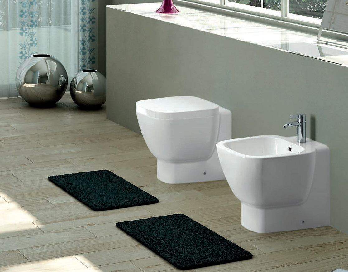 LOTUS serie Sanitari a terra filomuro marchio Rak Ceramics Dianflex