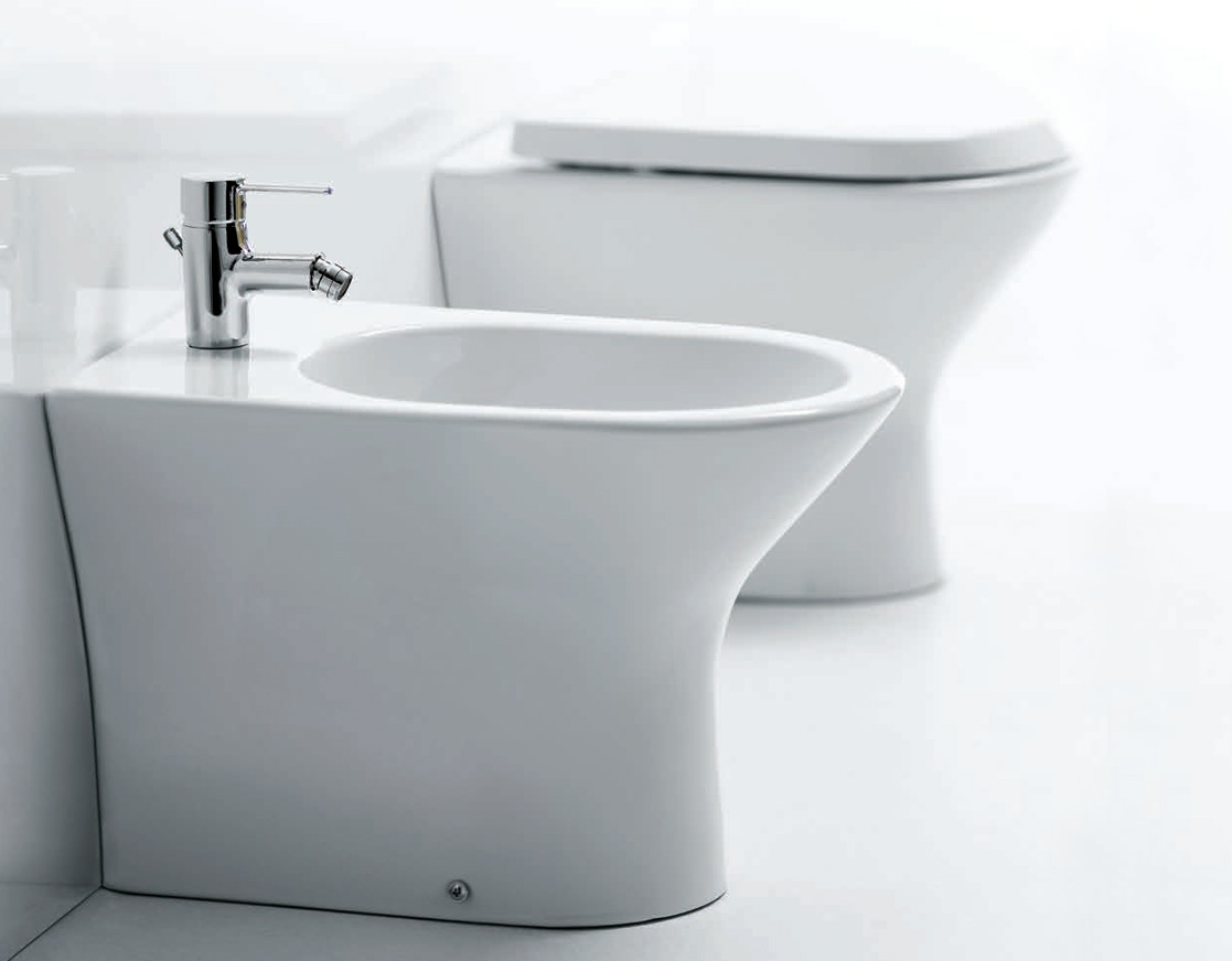 NEXO serie Sanitari a terra filomuro marchio Roca Dianflex