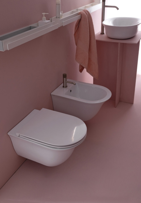 FLUT serie Sanitari Sospesi colore Bianco Lucido Senza brida con sistema di scarico Smart Clean Gsg Ceramiche